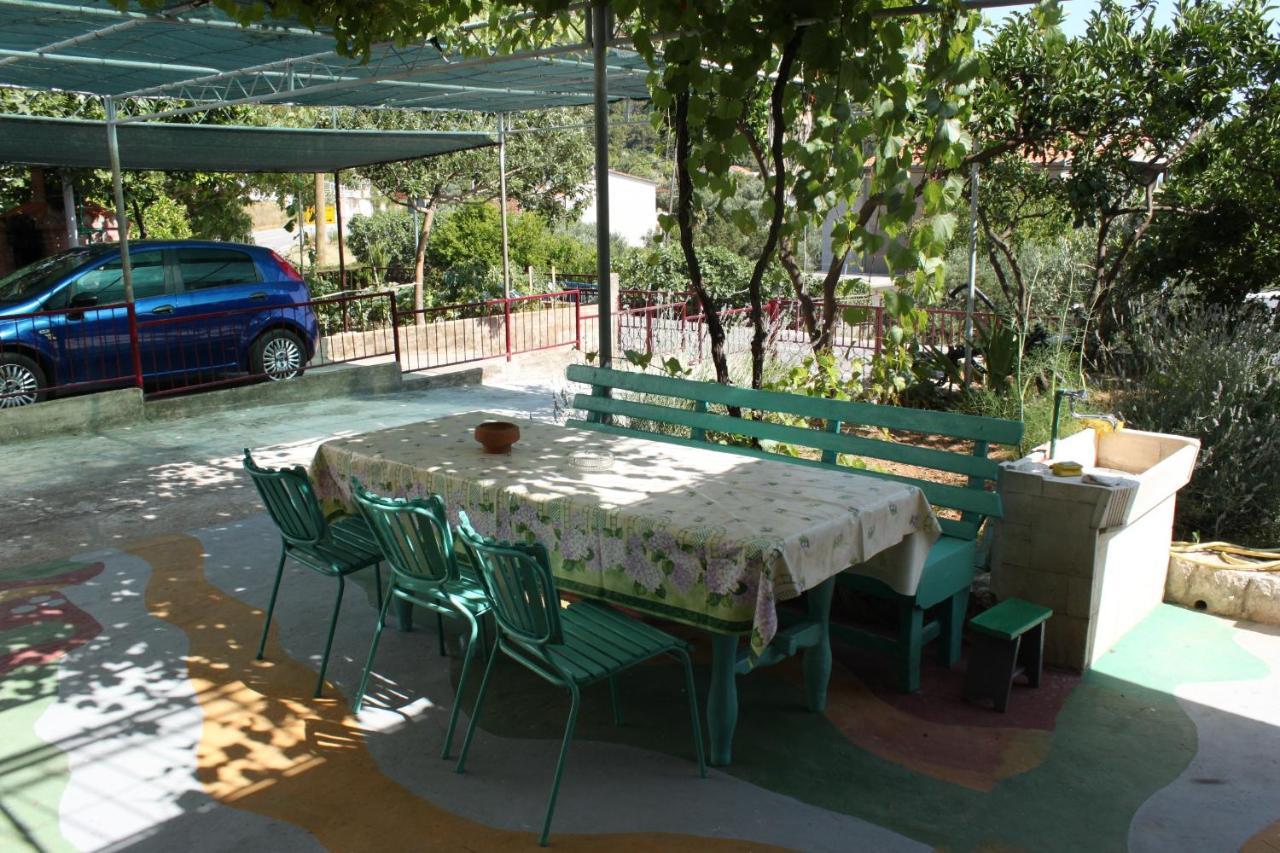 Apartments And Rooms With Parking Space Gradac, Makarska - 6819 그라다츠 외부 사진
